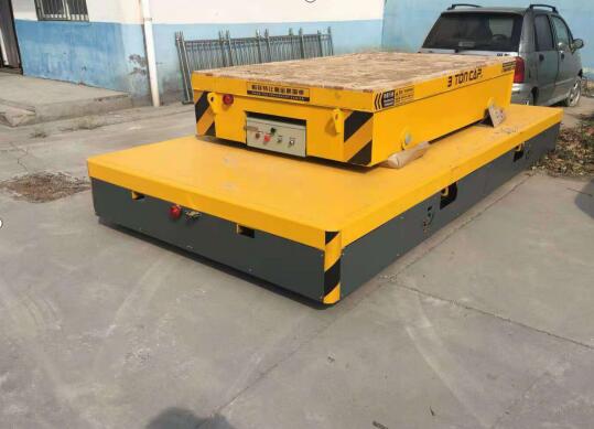 上海寶鑫無軌搬運(yùn)車